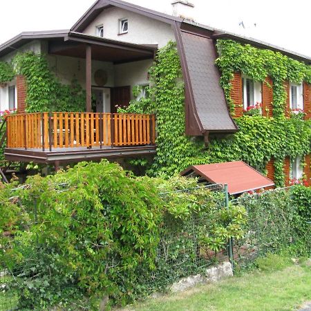 Modern Apartment In Carlsbad With Garden Karlovy Vary Luaran gambar